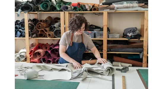 Chcete nový nábytok? Niekedy stačí vymeniť staré čalúnenie