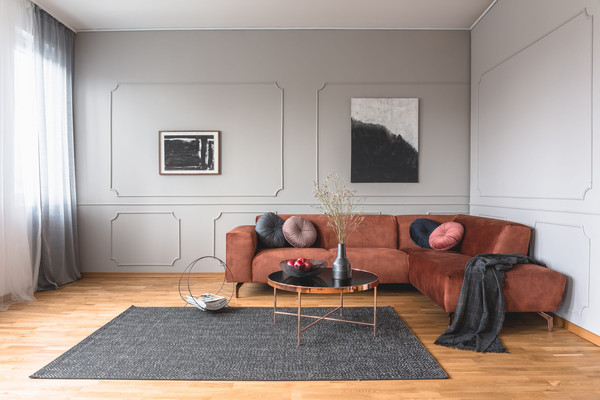 Látky na čalúnenie nábytku musia byť odolné. 