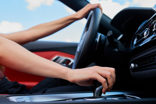 Jazda autom s vymeneným čalúnením volantu môže byť zážitok.  